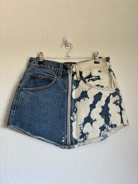 Carmar Denim Two-Tone Bleached Tie-Dye High Rise Mini Skirt Size 27